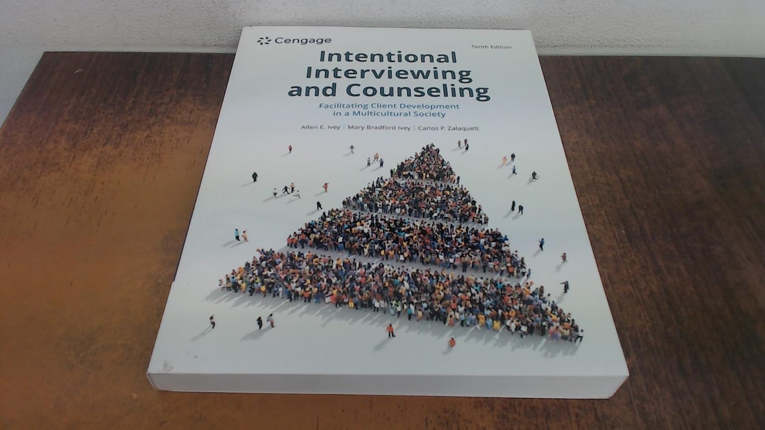 Intentional Interviewing and Counselling: Facilitating Client Development in a Multicultural Society