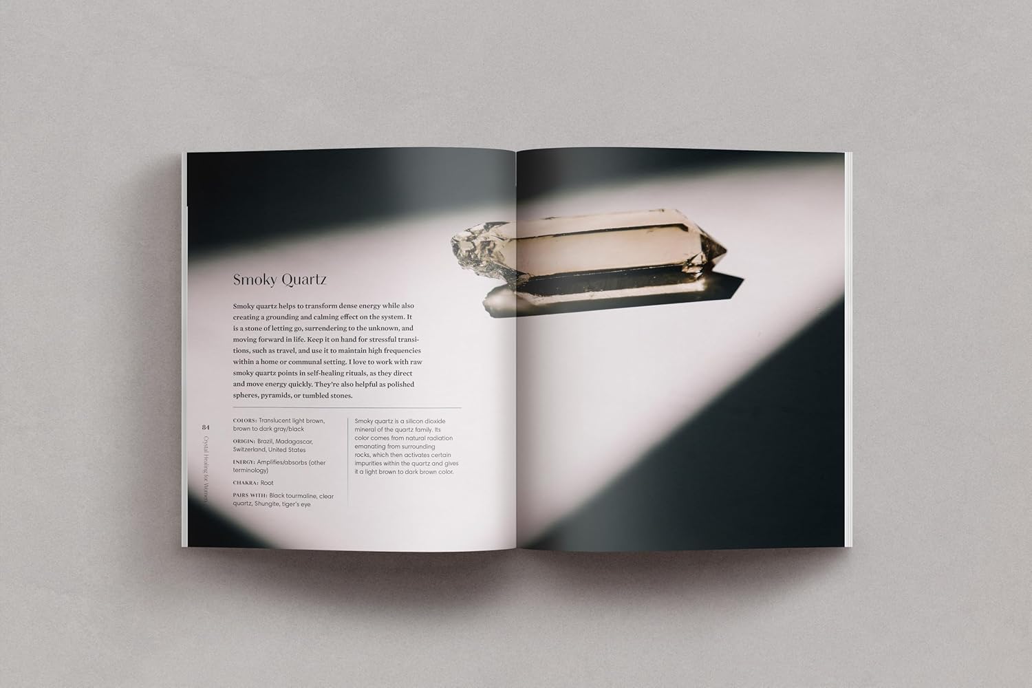 Crystal Healing for Women: Gift Edition: A Modern Guide to the Power of Crystals for Renewed Energy, Strength, and Wellness