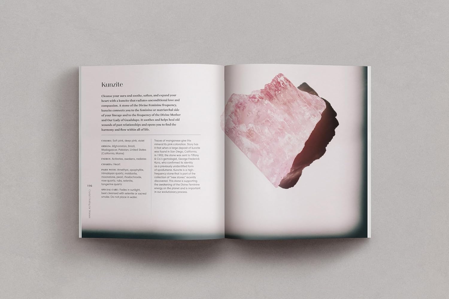 Crystal Healing for Women: A Modern Guide to the Power of Crystals for Renewed Energy, Strength, and Wellness