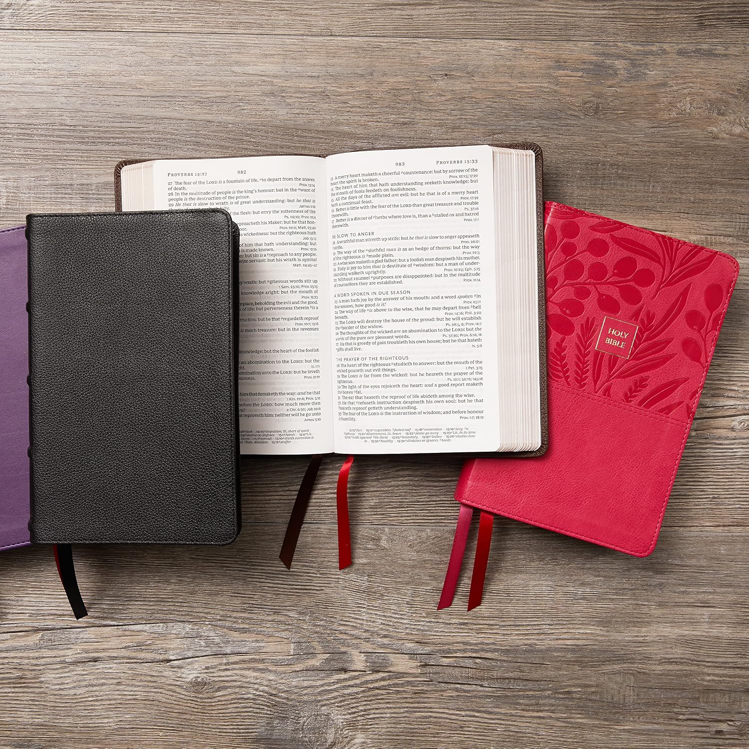 KJV Holy Bible: Large Print Single-Column with 43,000 End-of-Verse Cross References, Black Genuine Leather, Personal Size, Red Letter, (Thumb Indexed): King James Version